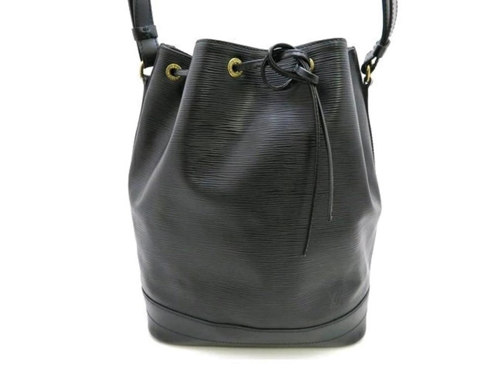 LOUIS VUITTON Noe Shoulder Bag Epi Leather Noir Black